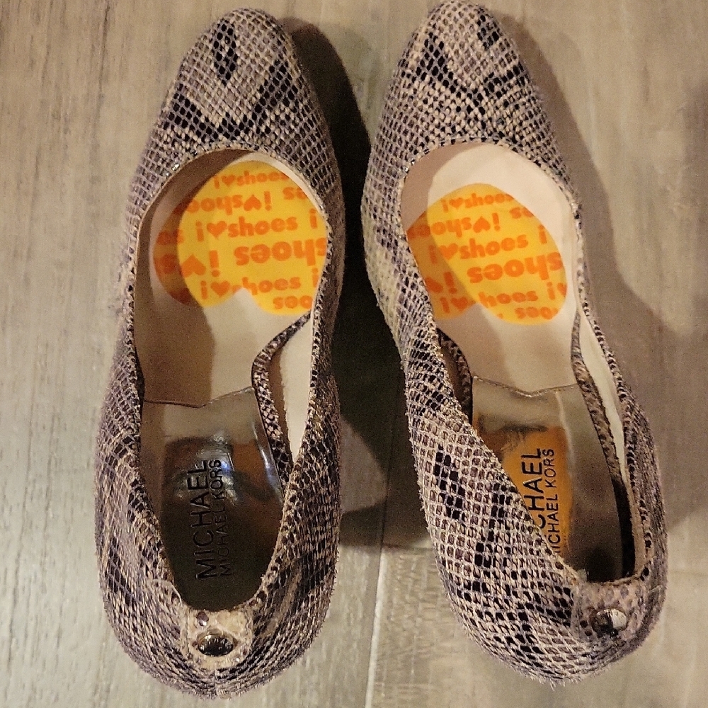 Michael Kors Brown and Tan Patterned Heels - Picture 4 of 5